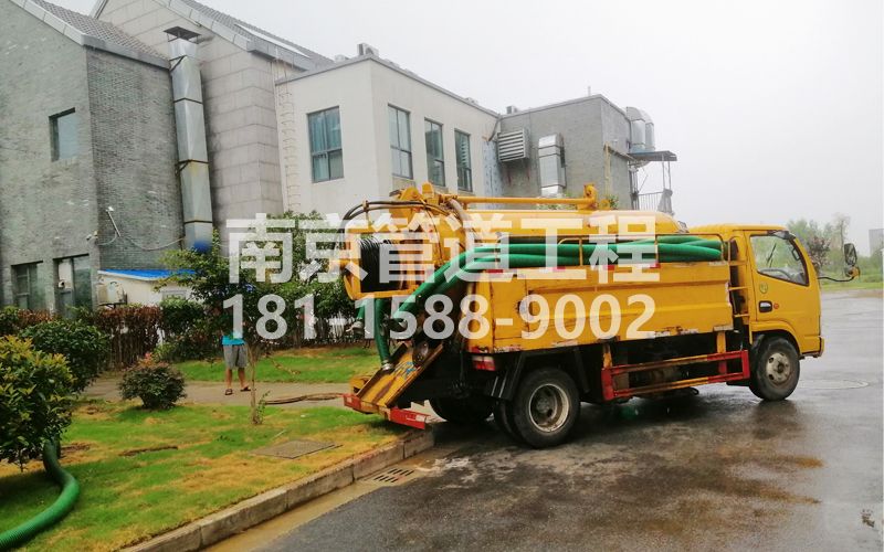 246光华路小区化粪池清理